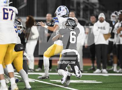 Thumbnail 1 in St. John Bosco vs. Serra (CIF State Open Final) photogallery.