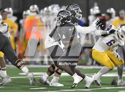 Thumbnail 1 in St. John Bosco vs. Serra (CIF State Open Final) photogallery.