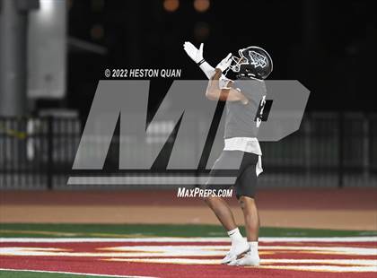Thumbnail 3 in St. John Bosco vs. Serra (CIF State Open Final) photogallery.