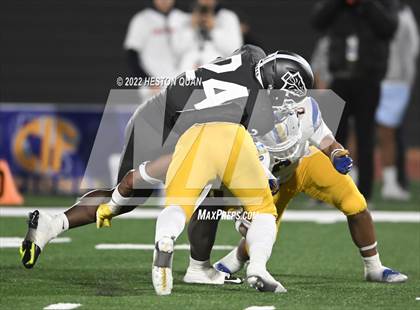 Thumbnail 2 in St. John Bosco vs. Serra (CIF State Open Final) photogallery.