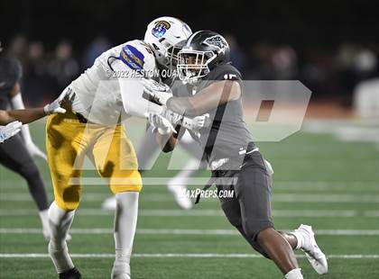 Thumbnail 3 in St. John Bosco vs. Serra (CIF State Open Final) photogallery.