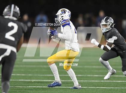 Thumbnail 2 in St. John Bosco vs. Serra (CIF State Open Final) photogallery.