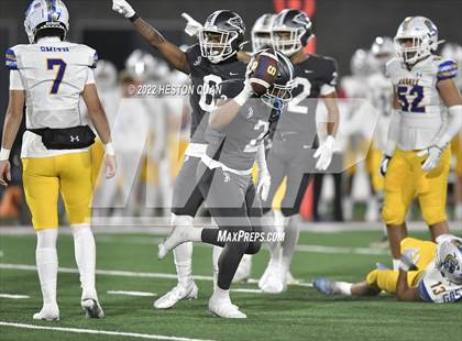 Thumbnail 3 in St. John Bosco vs. Serra (CIF State Open Final) photogallery.