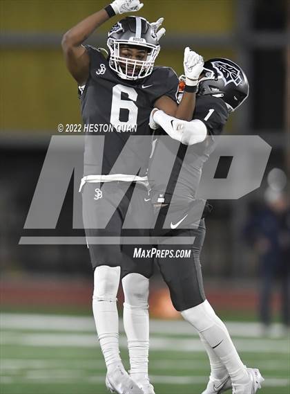Thumbnail 3 in St. John Bosco vs. Serra (CIF State Open Final) photogallery.