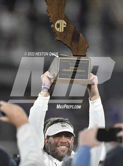 Thumbnail 1 in St. John Bosco vs. Serra (CIF State Open Final) photogallery.