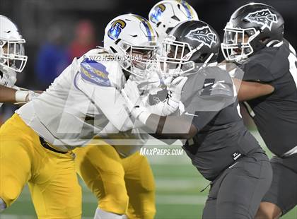 Thumbnail 1 in St. John Bosco vs. Serra (CIF State Open Final) photogallery.