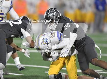 Thumbnail 1 in St. John Bosco vs. Serra (CIF State Open Final) photogallery.