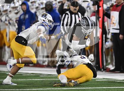 Thumbnail 1 in St. John Bosco vs. Serra (CIF State Open Final) photogallery.