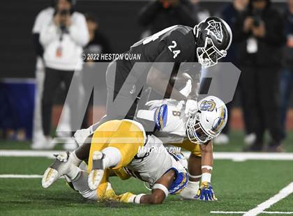Thumbnail 1 in St. John Bosco vs. Serra (CIF State Open Final) photogallery.