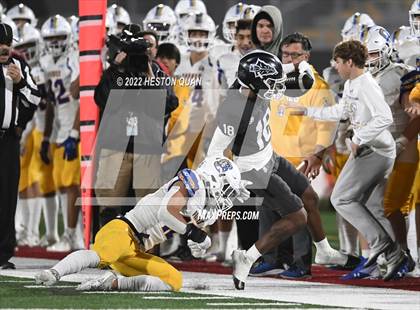 Thumbnail 2 in St. John Bosco vs. Serra (CIF State Open Final) photogallery.