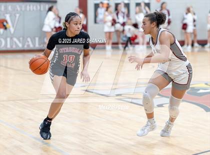 Thumbnail 1 in Istrouma @ E. D. White(LHSAA Division II Select Regional Playoff) photogallery.