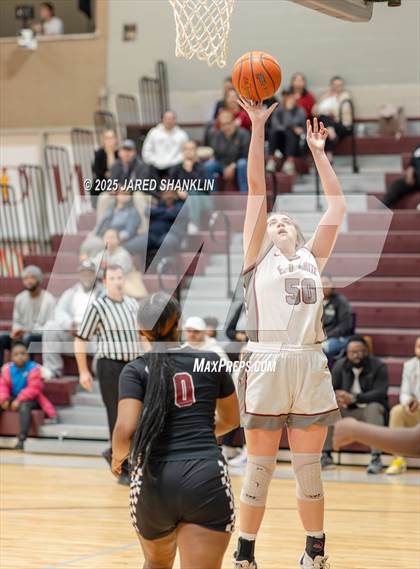 Thumbnail 1 in Istrouma @ E. D. White(LHSAA Division II Select Regional Playoff) photogallery.