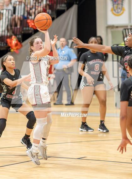 Thumbnail 2 in Istrouma @ E. D. White(LHSAA Division II Select Regional Playoff) photogallery.