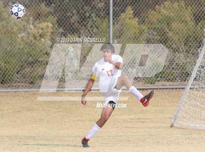 Thumbnail 2 in La Joya Community vs. Seton Catholic (Chandler Prep Invitational) photogallery.