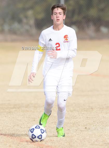 Thumbnail 3 in La Joya Community vs. Seton Catholic (Chandler Prep Invitational) photogallery.