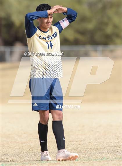 Thumbnail 3 in La Joya Community vs. Seton Catholic (Chandler Prep Invitational) photogallery.