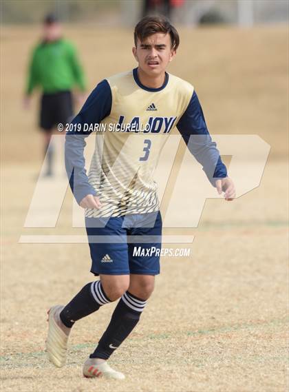 Thumbnail 3 in La Joya Community vs. Seton Catholic (Chandler Prep Invitational) photogallery.