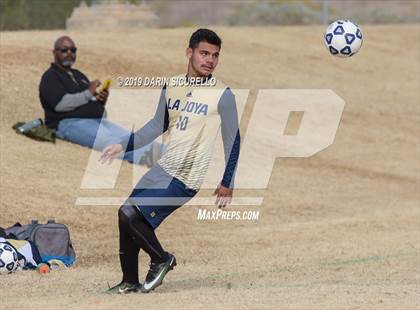 Thumbnail 3 in La Joya Community vs. Seton Catholic (Chandler Prep Invitational) photogallery.