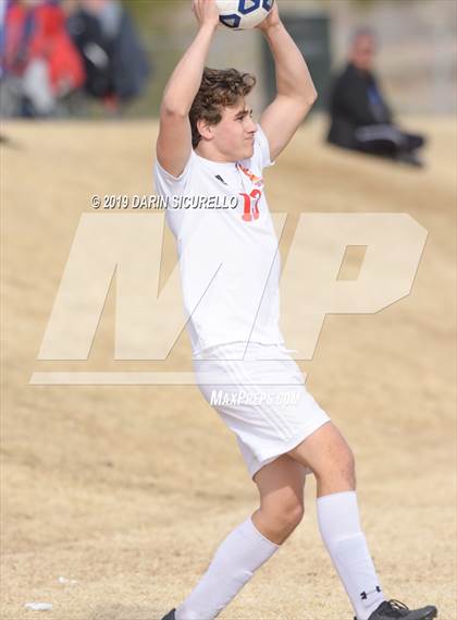 Thumbnail 3 in La Joya Community vs. Seton Catholic (Chandler Prep Invitational) photogallery.