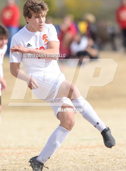Thumbnail 2 in La Joya Community vs. Seton Catholic (Chandler Prep Invitational) photogallery.