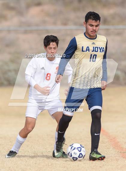 Thumbnail 1 in La Joya Community vs. Seton Catholic (Chandler Prep Invitational) photogallery.