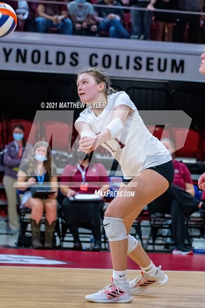 Thumbnail 3 in Cedar Ridge vs. North Iredell (NCHSAA 3A Final) (2 of 2) (the Game) photogallery.