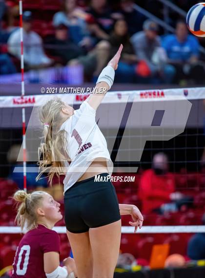 Thumbnail 2 in Cedar Ridge vs. North Iredell (NCHSAA 3A Final) (2 of 2) (the Game) photogallery.
