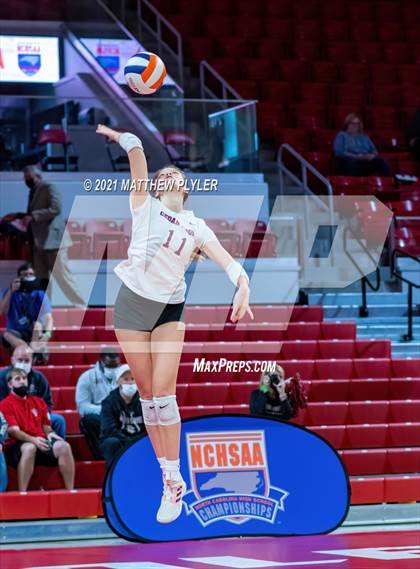 Thumbnail 2 in Cedar Ridge vs. North Iredell (NCHSAA 3A Final) (2 of 2) (the Game) photogallery.
