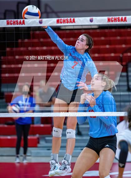 Thumbnail 3 in Cedar Ridge vs. North Iredell (NCHSAA 3A Final) (2 of 2) (the Game) photogallery.