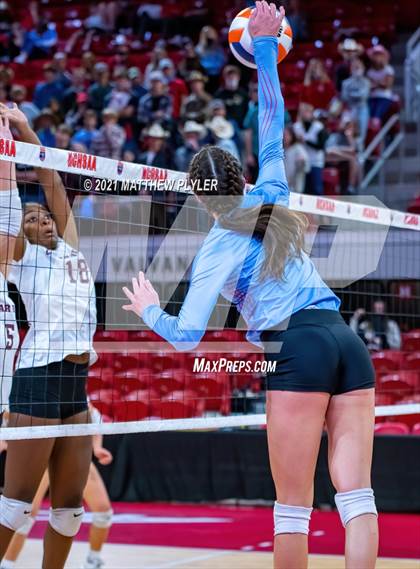 Thumbnail 1 in Cedar Ridge vs. North Iredell (NCHSAA 3A Final) (2 of 2) (the Game) photogallery.