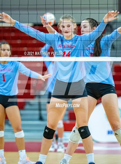 Thumbnail 2 in Cedar Ridge vs. North Iredell (NCHSAA 3A Final) (2 of 2) (the Game) photogallery.