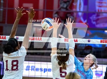 Thumbnail 3 in Cedar Ridge vs. North Iredell (NCHSAA 3A Final) (2 of 2) (the Game) photogallery.