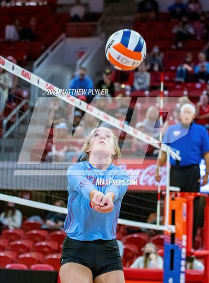 Thumbnail 3 in Cedar Ridge vs. North Iredell (NCHSAA 3A Final) (2 of 2) (the Game) photogallery.