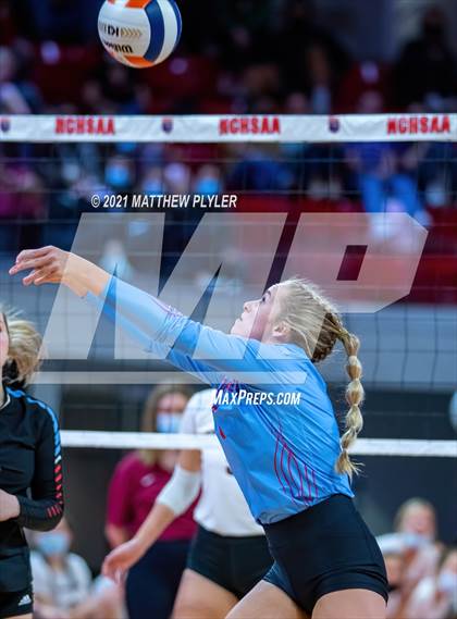 Thumbnail 3 in Cedar Ridge vs. North Iredell (NCHSAA 3A Final) (2 of 2) (the Game) photogallery.