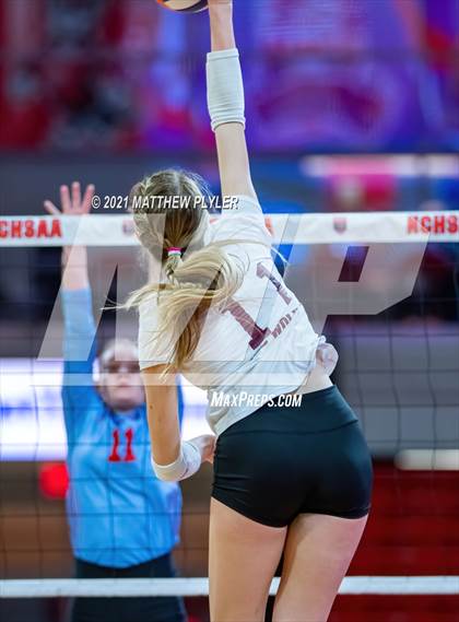 Thumbnail 3 in Cedar Ridge vs. North Iredell (NCHSAA 3A Final) (2 of 2) (the Game) photogallery.