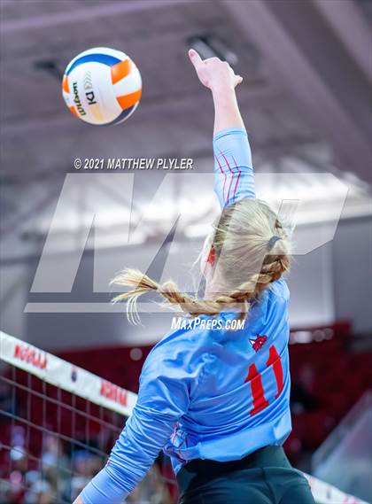 Thumbnail 3 in Cedar Ridge vs. North Iredell (NCHSAA 3A Final) (2 of 2) (the Game) photogallery.