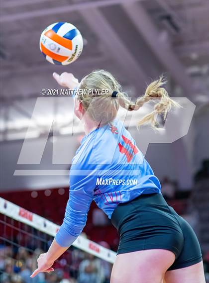Thumbnail 3 in Cedar Ridge vs. North Iredell (NCHSAA 3A Final) (2 of 2) (the Game) photogallery.