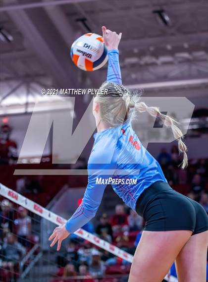 Thumbnail 2 in Cedar Ridge vs. North Iredell (NCHSAA 3A Final) (2 of 2) (the Game) photogallery.