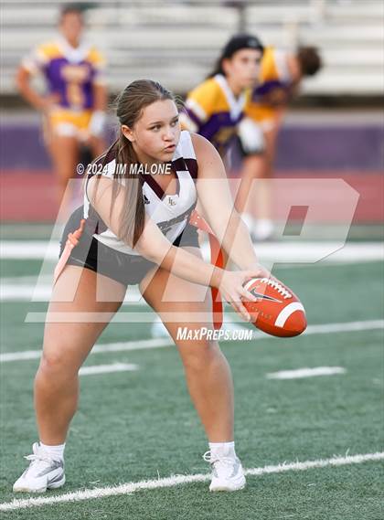 Thumbnail 2 in Las Lomas @ Amador Valley photogallery.