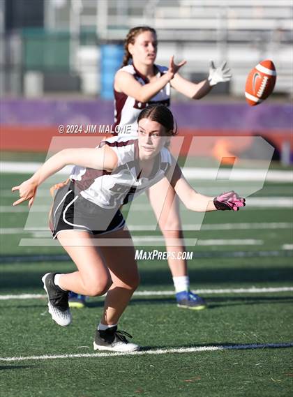 Thumbnail 1 in Las Lomas @ Amador Valley photogallery.
