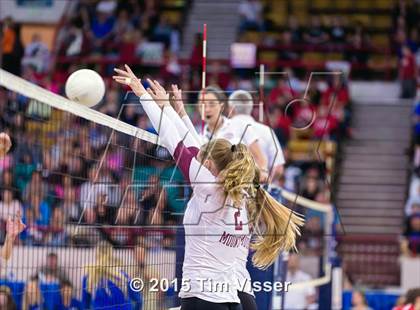 Thumbnail 1 in Cheyenne Mountain vs. Evergreen (CHSAA 4A Semifinal) photogallery.