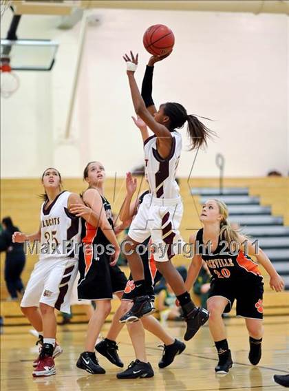 Thumbnail 1 in Roseville @ Whitney photogallery.