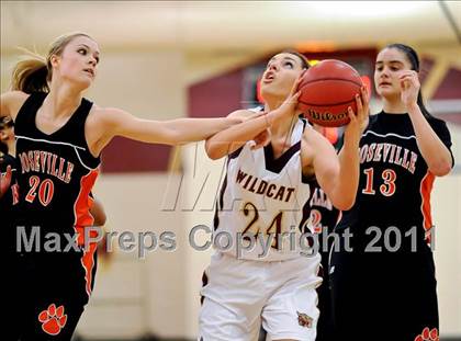 Thumbnail 1 in Roseville @ Whitney photogallery.