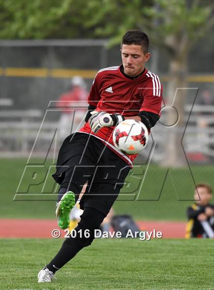 Thumbnail 3 in Sky View vs. American Fork (UHSAA 5A Tournament) photogallery.