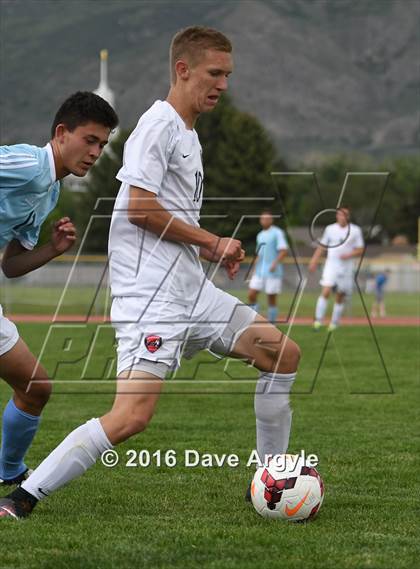Thumbnail 2 in Sky View vs. American Fork (UHSAA 5A Tournament) photogallery.