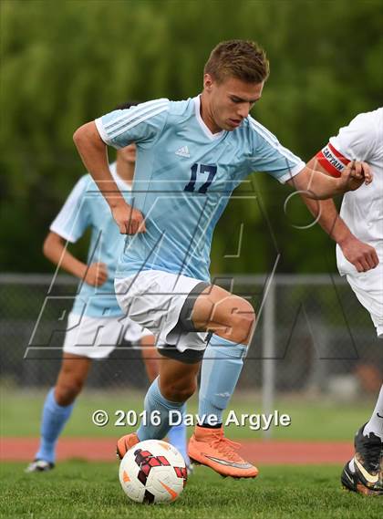 Thumbnail 2 in Sky View vs. American Fork (UHSAA 5A Tournament) photogallery.