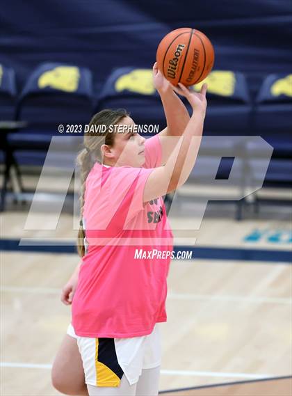 Thumbnail 2 in Nipomo @ Arroyo Grande photogallery.