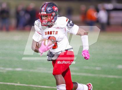 Thumbnail 3 in North Garland vs. Rockwall (UIL 6A Bi-District Playoff) photogallery.