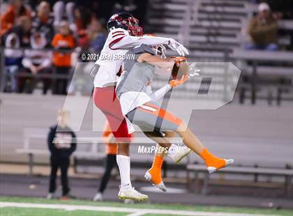 Thumbnail 3 in North Garland vs. Rockwall (UIL 6A Bi-District Playoff) photogallery.