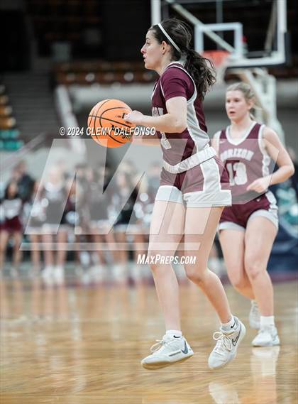 Thumbnail 3 in Horizon vs Legend (CHSAA 6A Great 8) photogallery.